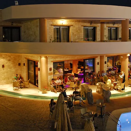 Cactus Royal & Adults Only